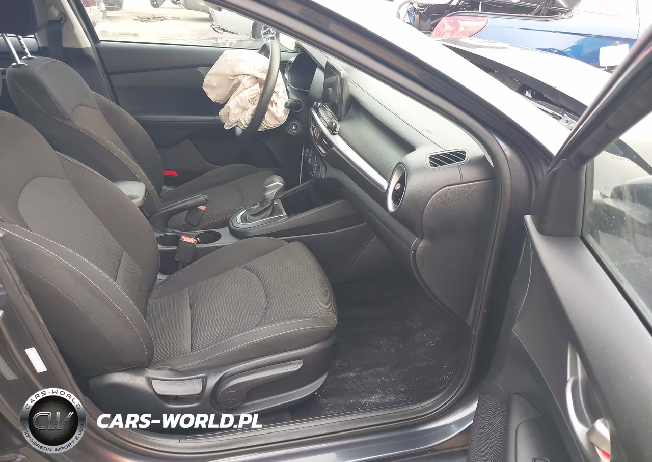 2021 Kia Forte Lxs VIN:3KPF24AD6ME300961 - 5