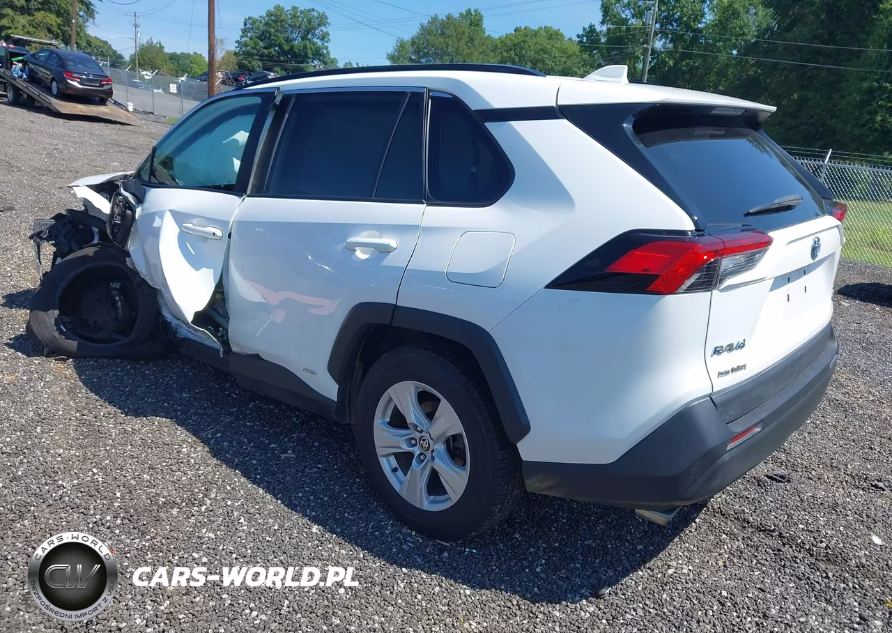 2021 Toyota Rav4 Hybrid Xle VIN:4T3RWRFV8MU023718 - 3