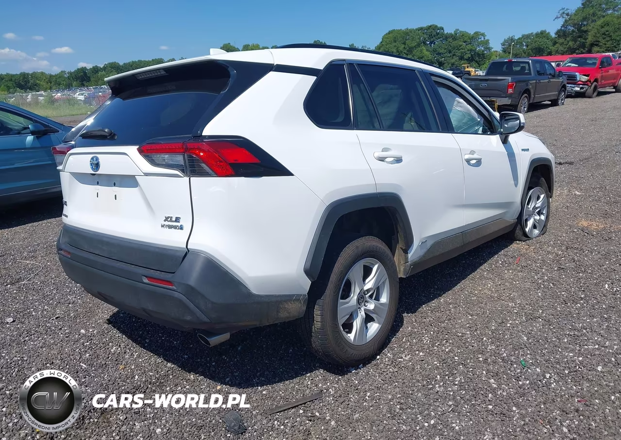 2021 Toyota Rav4 Hybrid Xle VIN:4T3RWRFV8MU023718 - 4