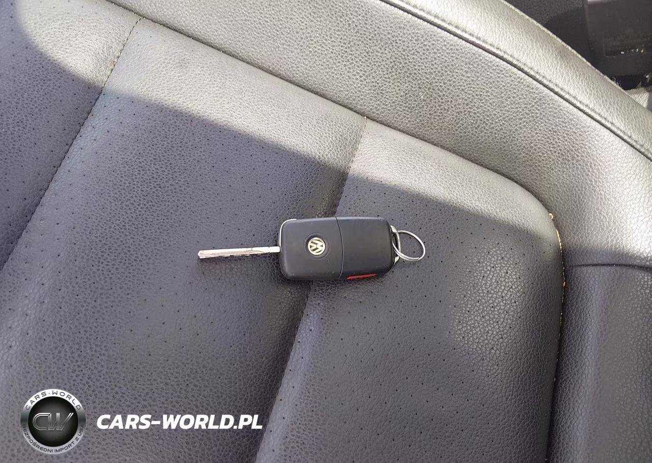 2011 Volkswagen Tiguan Se VIN:WVGAV7AX6BW548204 - 11