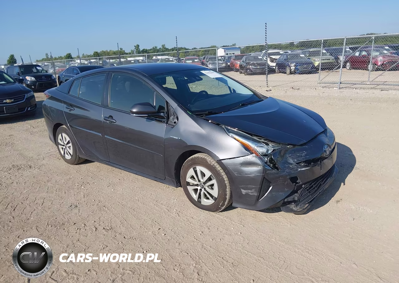 2018 Toyota Prius Three – zdjęcie 1 z 17