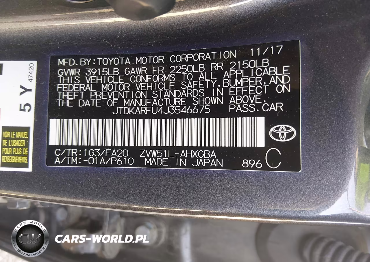 2018 Toyota Prius Three VIN:JTDKARFU4J3546675 - 9