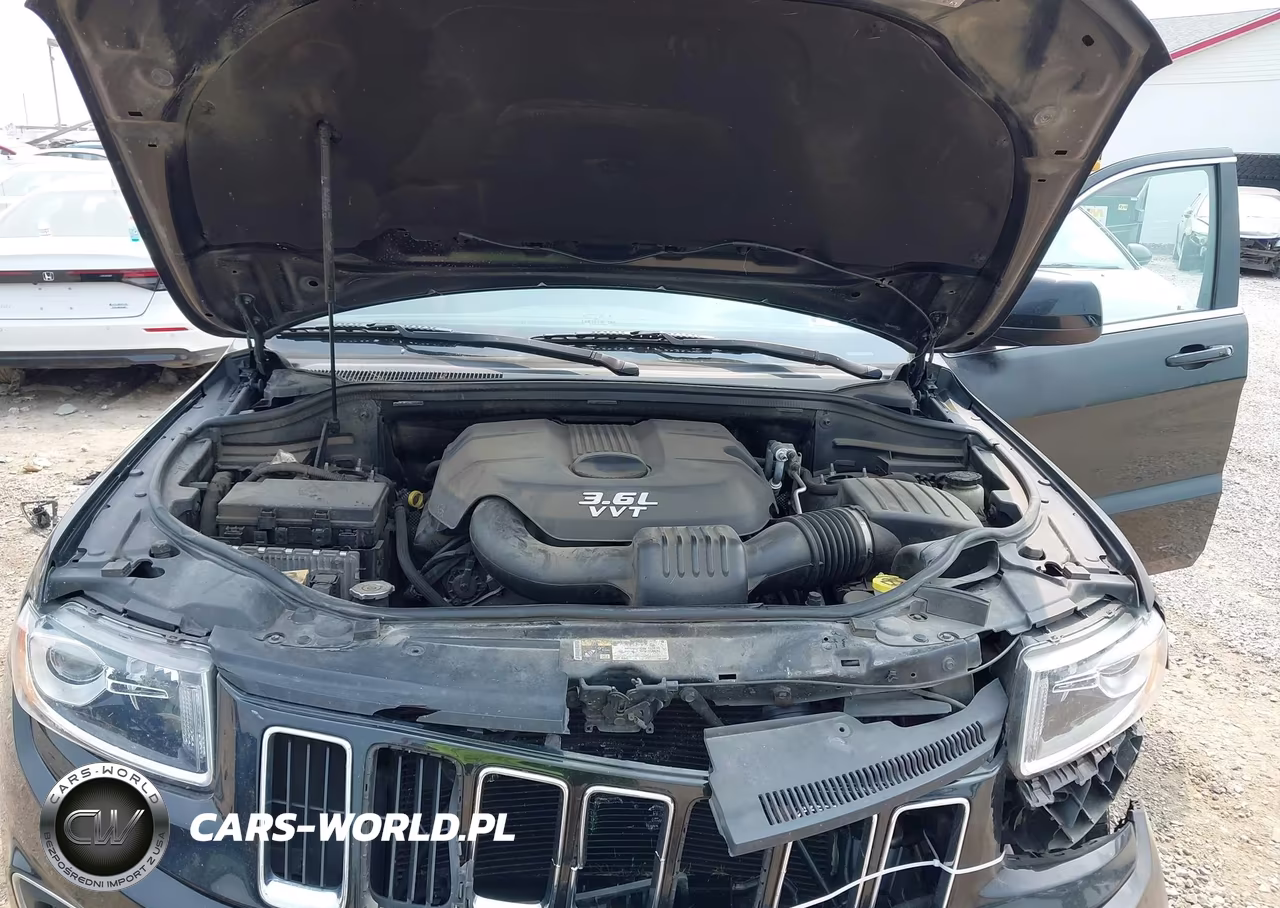 2014 Jeep Grand Cherokee Laredo VIN:1C4RJFAG8EC126406 - 10