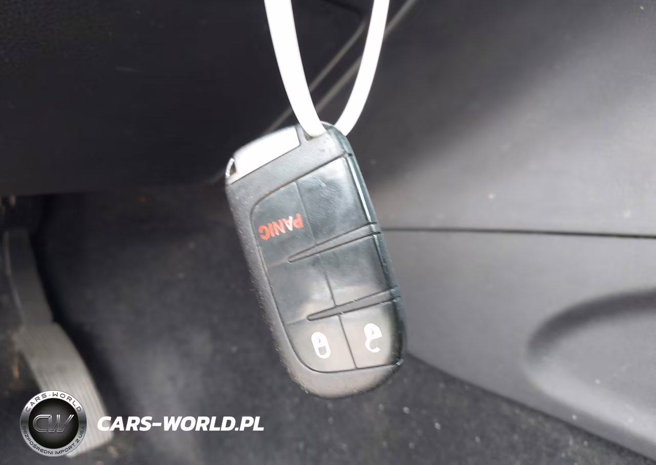 2014 Jeep Grand Cherokee Laredo VIN:1C4RJFAG8EC126406 - 11