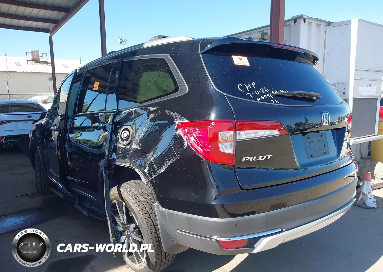 2019 Honda Pilot Elite VIN:5FNYF6H04KB053104 - 3