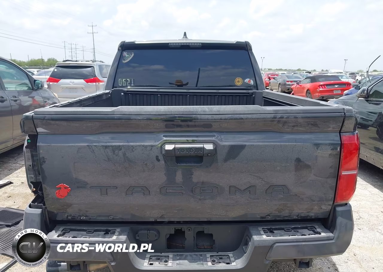 2026 Toyota Tacoma Sr5 VIN:3TMKB5FN9TM055650 - 17