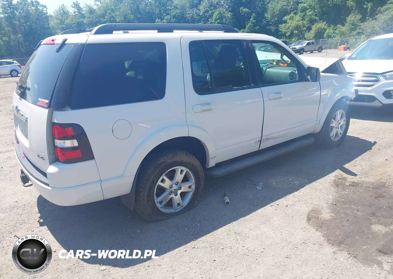 2010 Ford Explorer Xlt VIN:1FMEU7DEXAUA34025 - 4