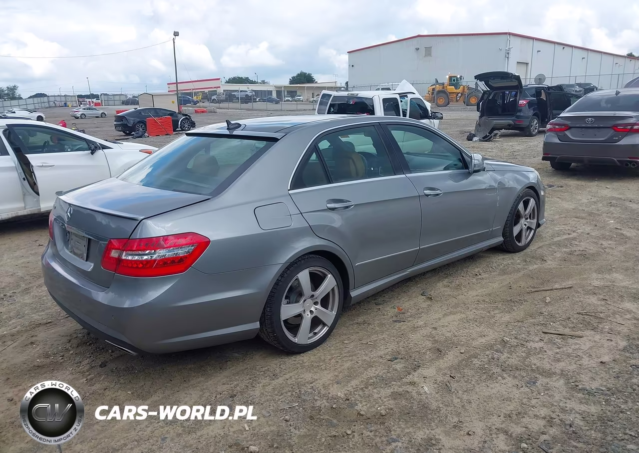 2010 Mercedes-Benz E 350 VIN:WDDHF5GB7AA021516 - 4