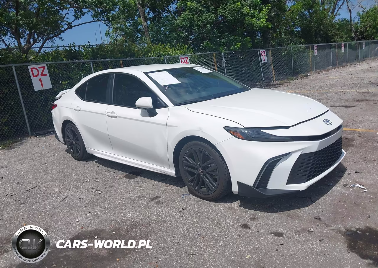 2025 Toyota Camry Se – zdjęcie 1 z 16