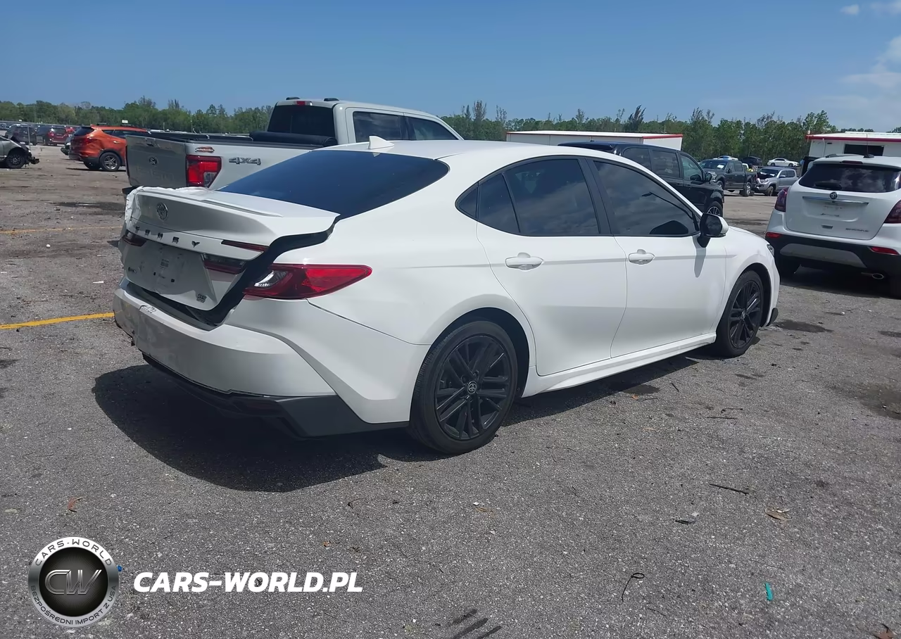 2025 Toyota Camry Se VIN:4T1DAACK2SU085531 - 4