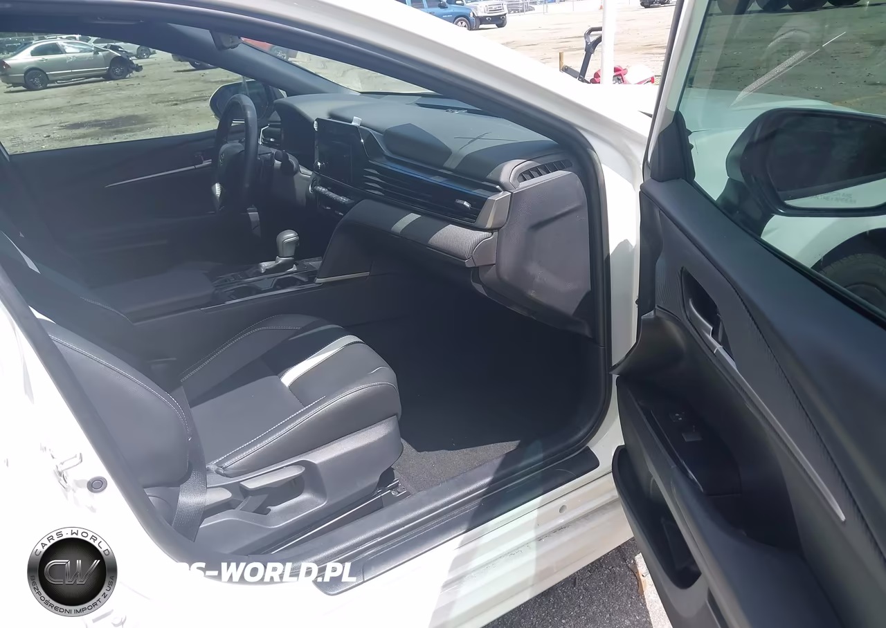 2025 Toyota Camry Se VIN:4T1DAACK2SU085531 - 5