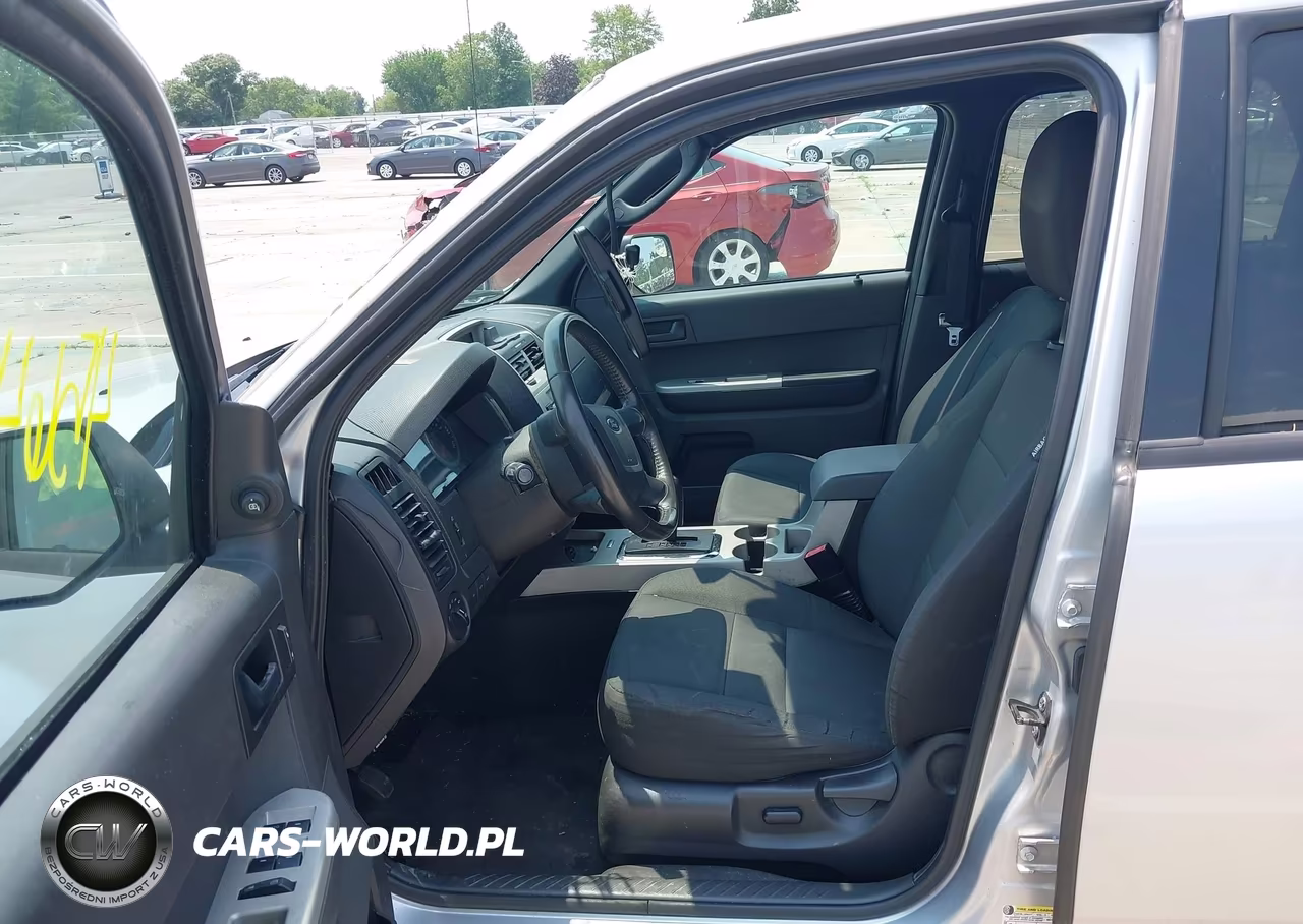 2011 Ford Escape Xlt VIN:1FMCU0D72BKA22027 - 5