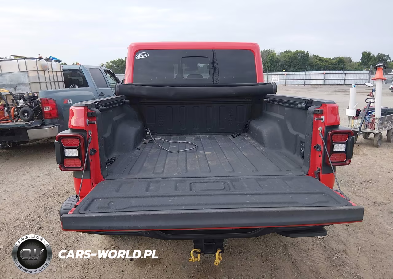 2020 Jeep Gladiator Rubicon 4X4 VIN:1C6JJTBG1LL111776 - 18