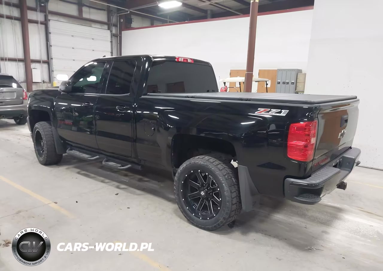 2017 Chevrolet Silverado 1500 2Lt VIN:1GCVKREC4HZ247519 - 3