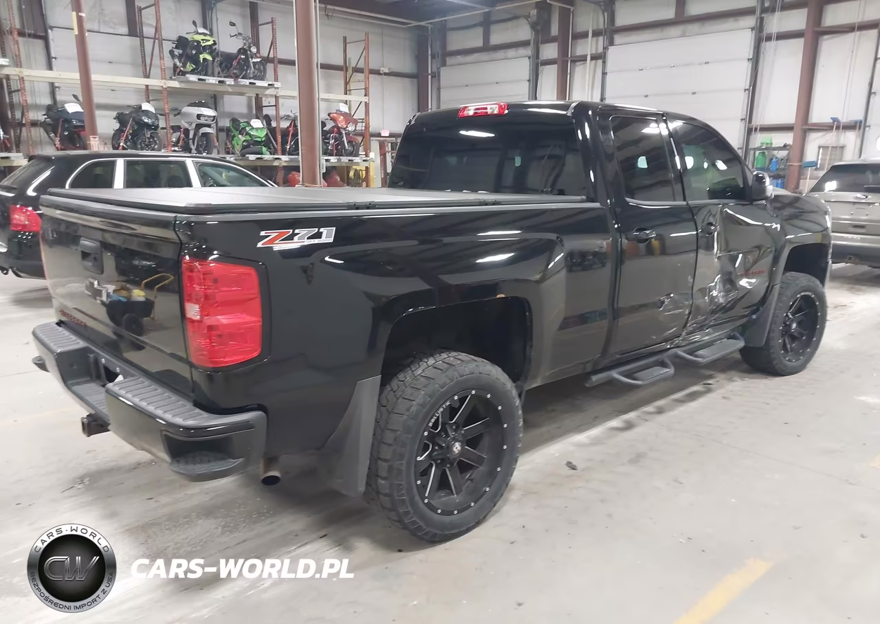 2017 Chevrolet Silverado 1500 2Lt VIN:1GCVKREC4HZ247519 - 4
