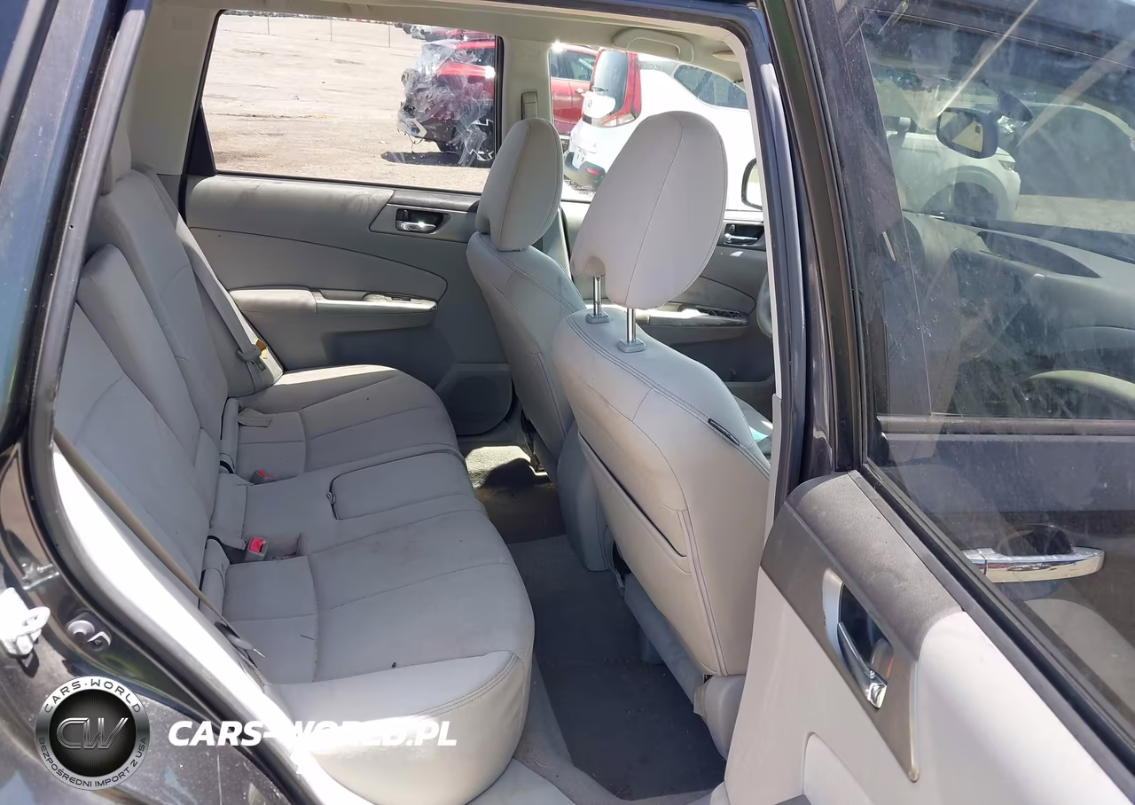 2009 Subaru Forester 2.5Xt VIN:JF2SH656X9H711044 - 8