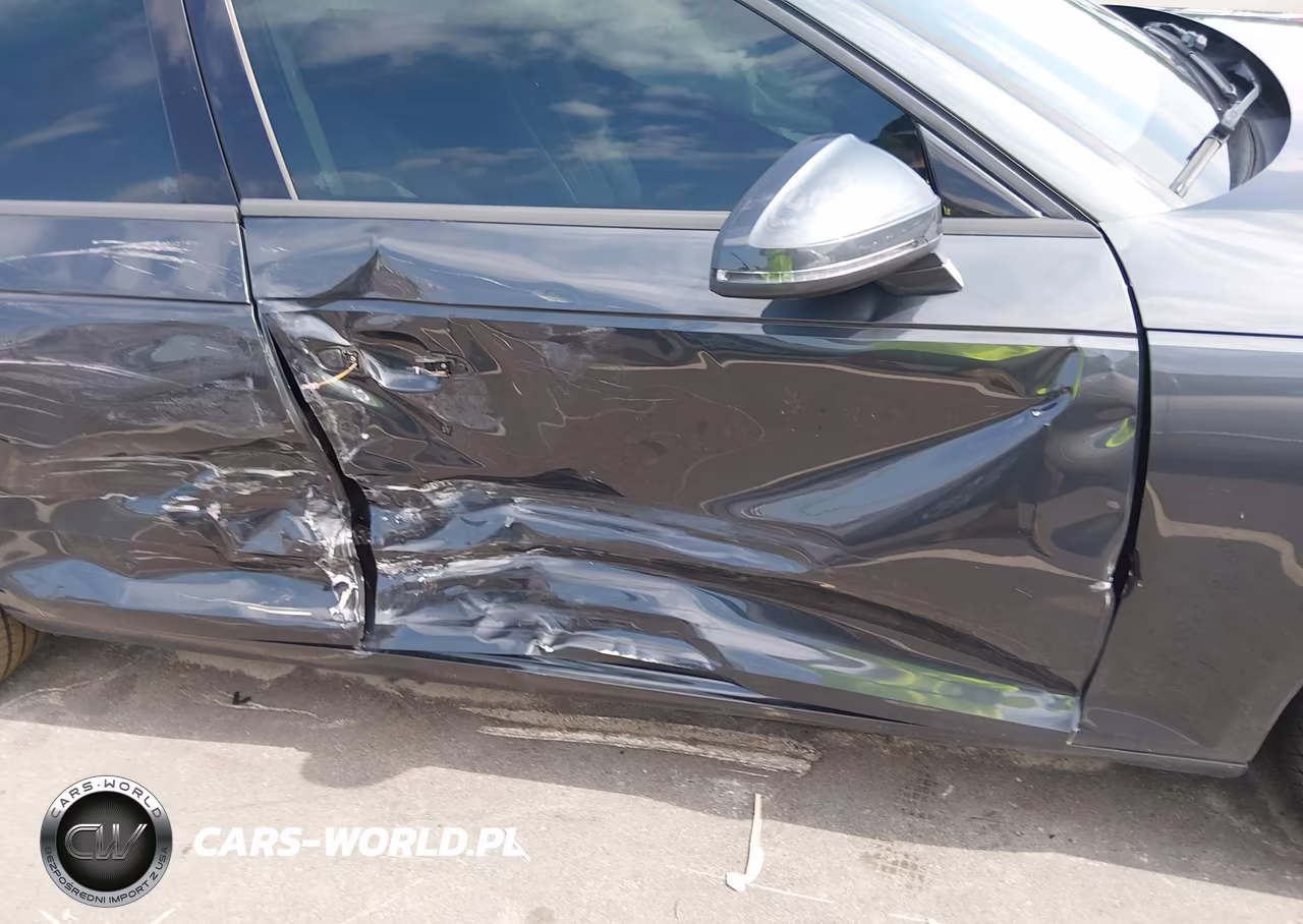 2017 Audi A4 Premium VIN:WAUANAF44HN029891 - 6
