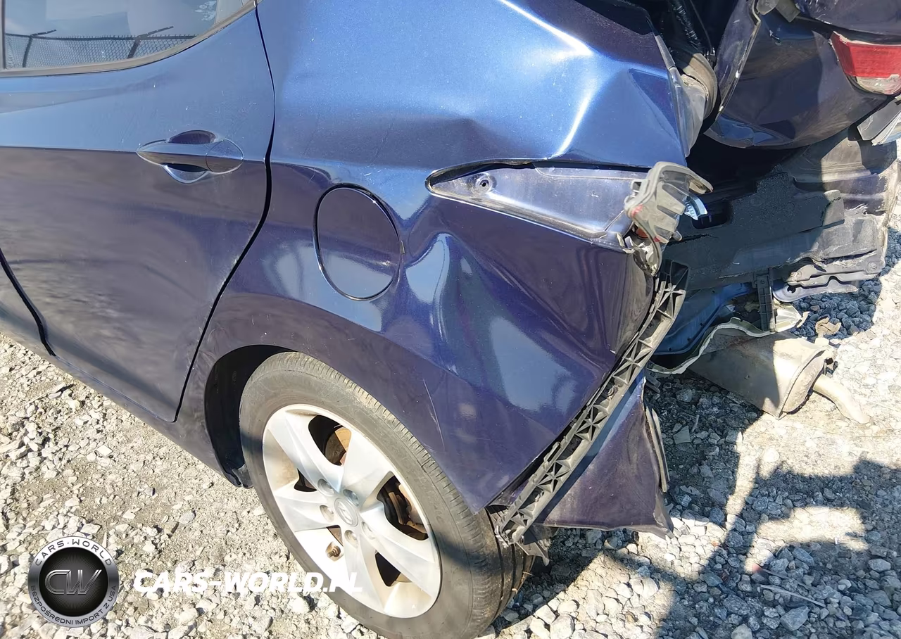 2013 Hyundai Elantra Gls VIN:5NPDH4AEXDH205894 - 16