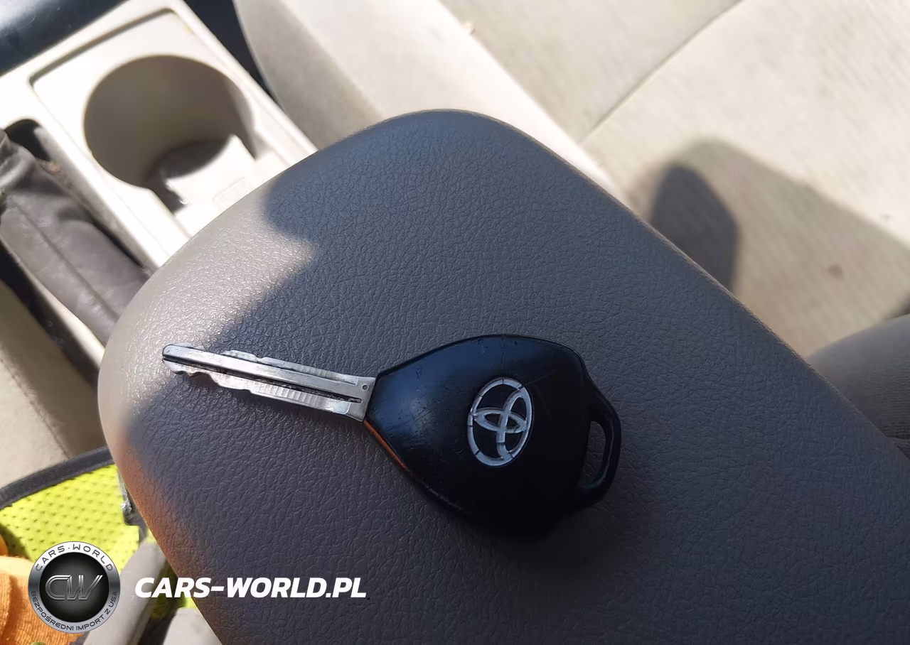 2010 Toyota Corolla Le VIN:1NXBU4EE9AZ186457 - 11