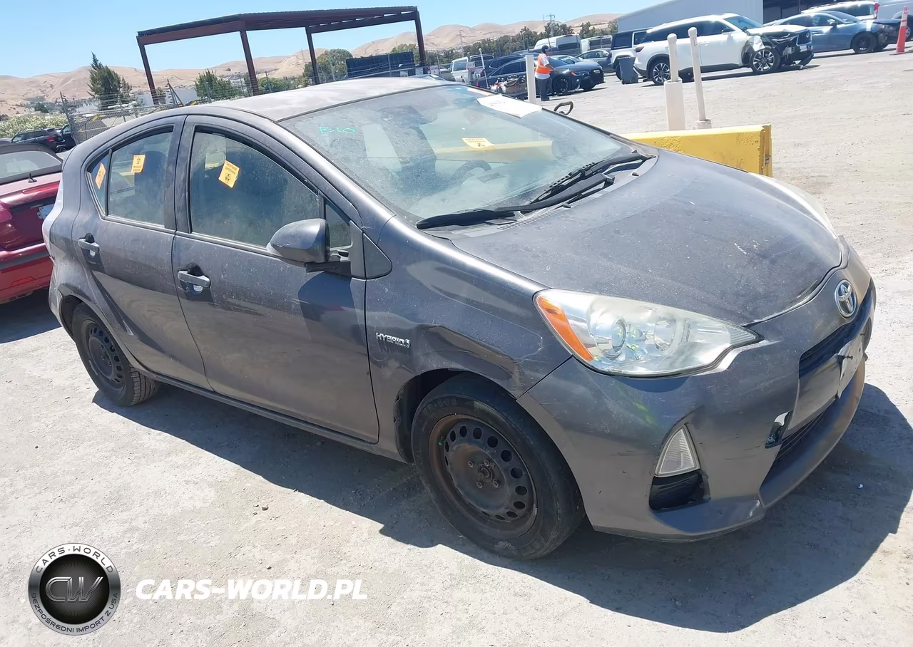 2014 Toyota Prius C One