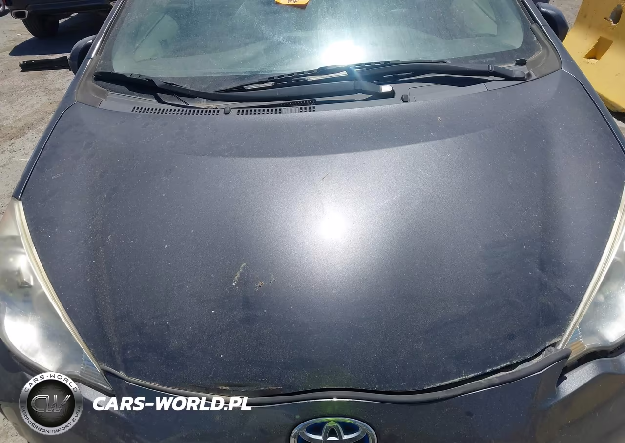 2014 Toyota Prius C One VIN:JTDKDTB30E1568014 - 10