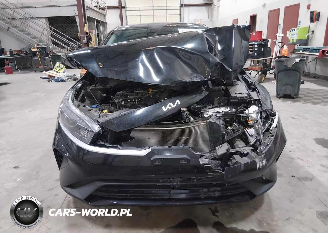 2023 Kia Forte Lxs VIN:3KPF24AD5PE650960 - 12