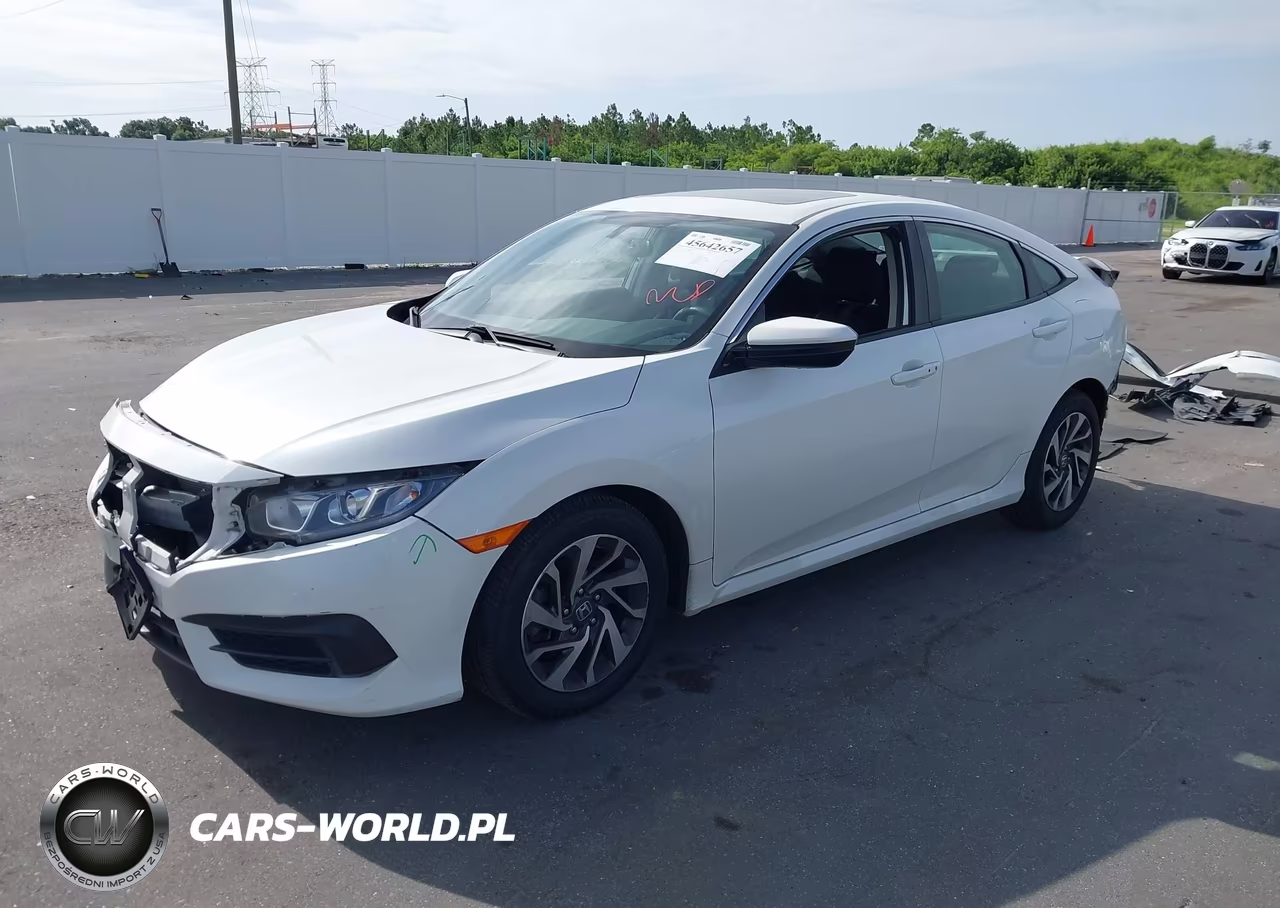 2018 Honda Civic Ex VIN:19XFC2F7XJE016667 - 2