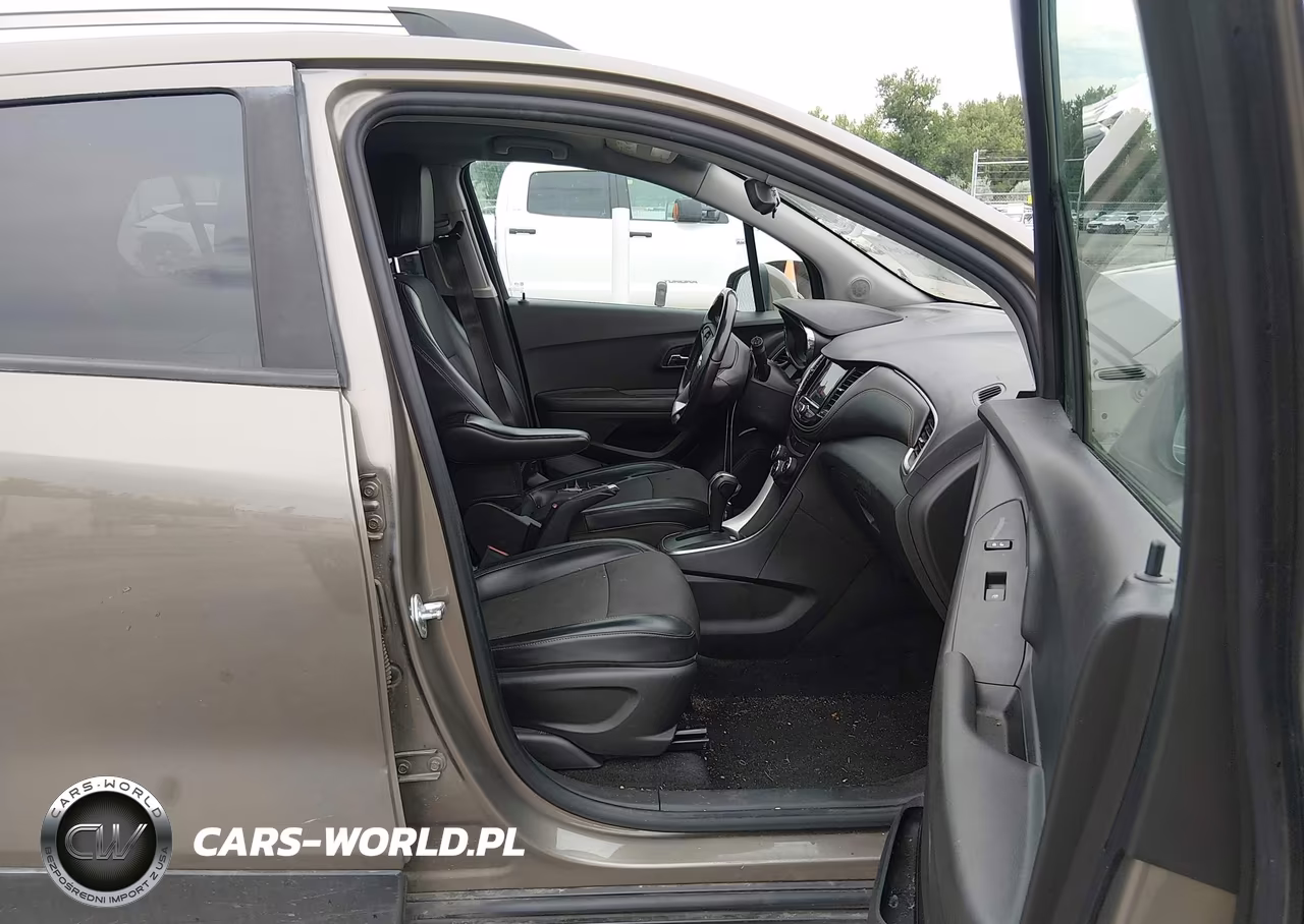 2021 Chevrolet Trax Awd Lt VIN:KL7CJPSB8MB343762 - 5