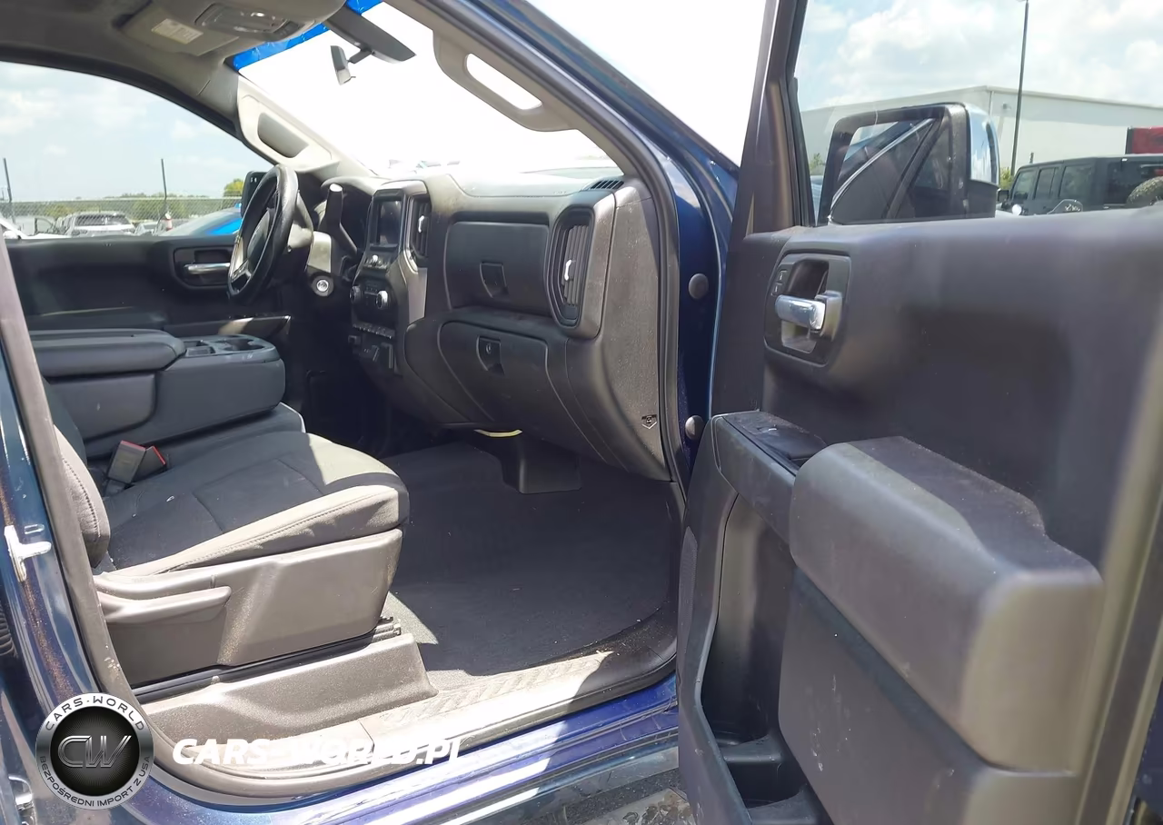 2021 Chevrolet Silverado 1500 Custom VIN:1GCPYBEK3MZ218934 - 5
