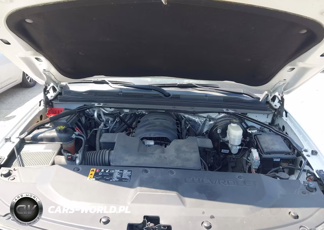 2017 Chevrolet Tahoe Ls VIN:1GNSKAEC6HR191417 - 10
