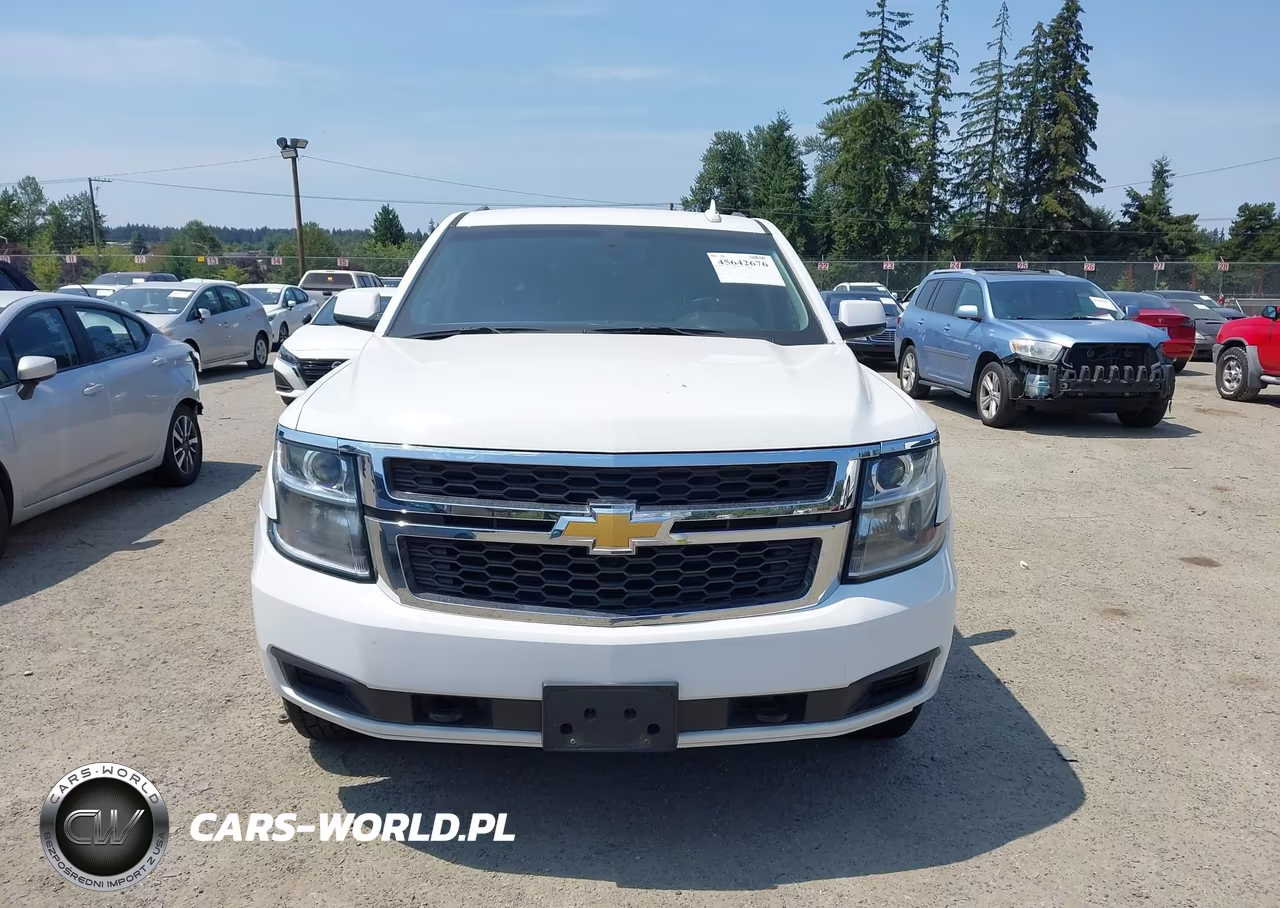 2017 Chevrolet Tahoe Ls VIN:1GNSKAEC6HR191417 - 12