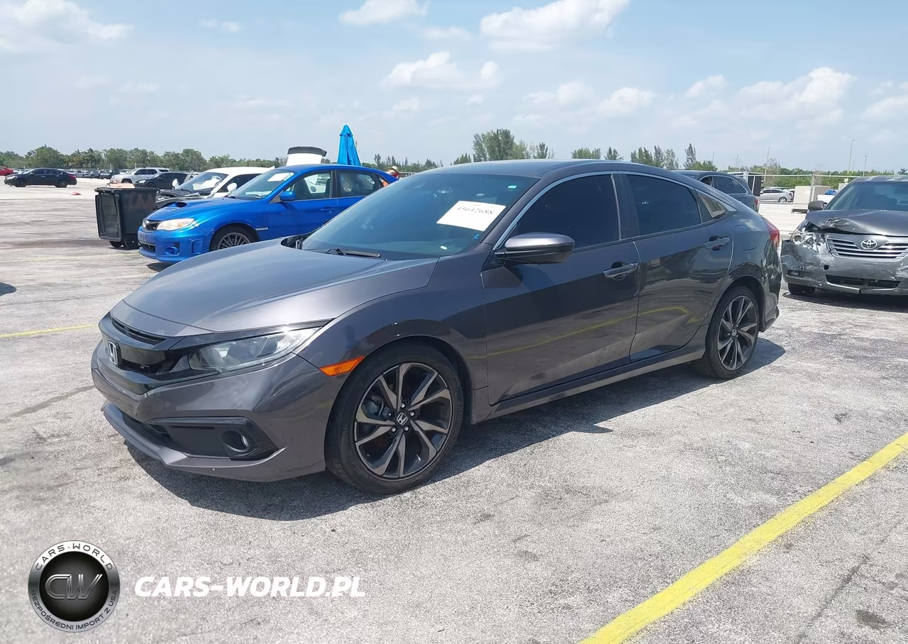 2019 Honda Civic Sport VIN:2HGFC2F83KH579723 - 2
