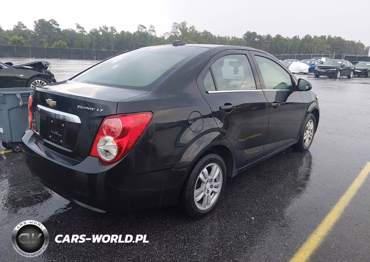 2015 Chevrolet Sonic Lt Auto VIN:1G1JC5SH8F4187140 - 4