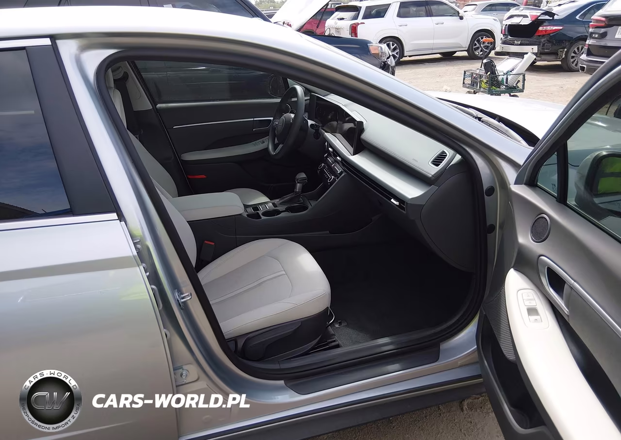 2026 Hyundai Sonata Se VIN:KMHL24JA6TA580418 - 5