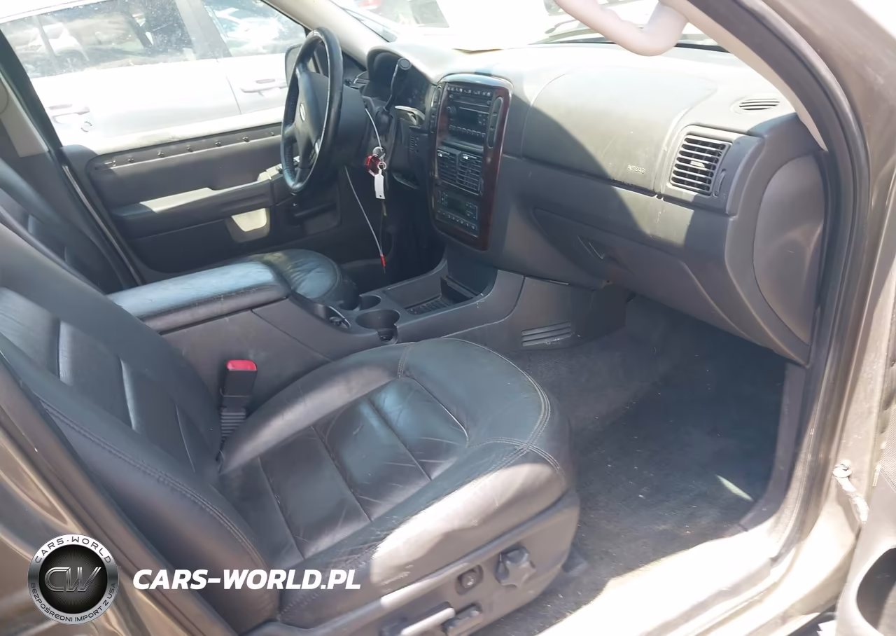 2003 Ford Explorer Limited VIN:1FMDU85W83ZA18257 - 5