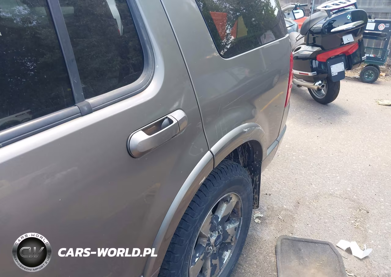 2003 Ford Explorer Limited VIN:1FMDU85W83ZA18257 - 6
