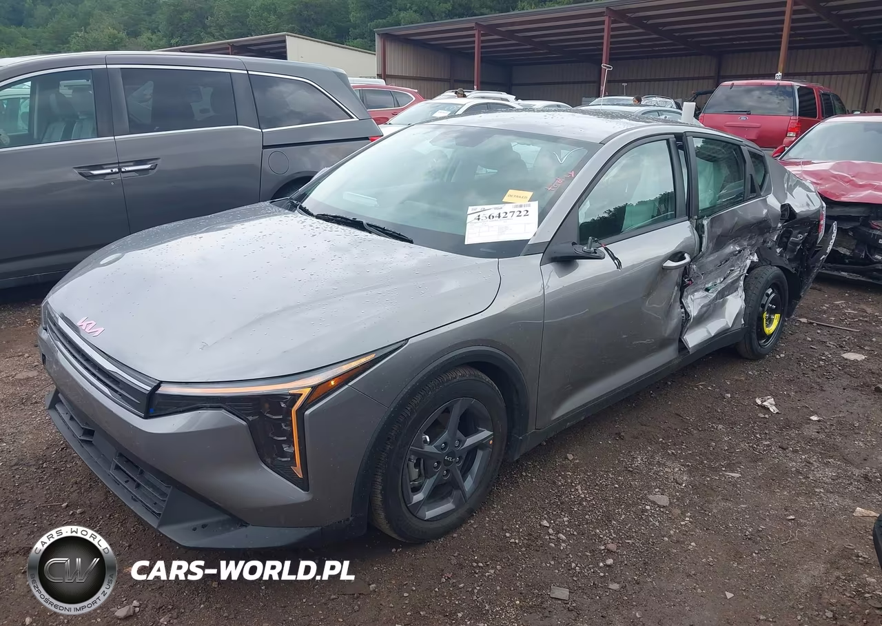 2026 Kia K4 Lxs VIN:3KPFT4DE3TE288526 - 2
