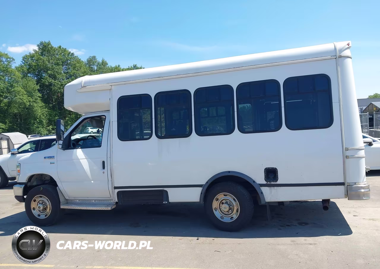 2019 Ford E-350 Cutaway VIN:1FDEE3F68KDC27593 - 14