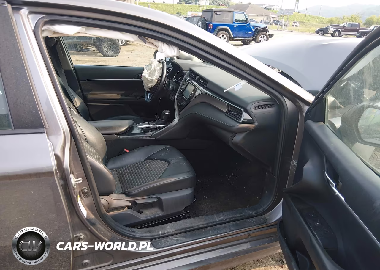 2019 Toyota Camry Se VIN:4T1B11HK6KU183011 - 5