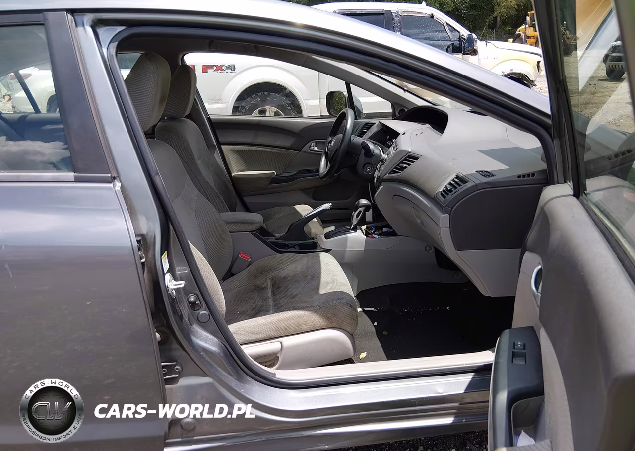 2012 Honda Civic Hybrid VIN:JHMFB4F20CS003590 - 5