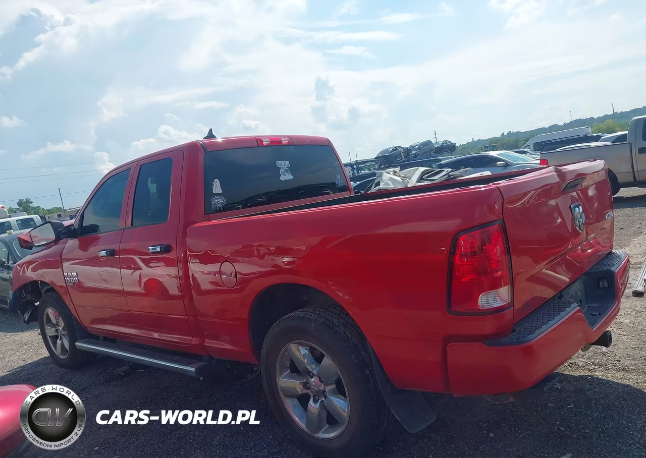 2019 Ram 1500 Classic Express 4X4 6'4 Box VIN:1C6RR7FG2KS623998 - 15