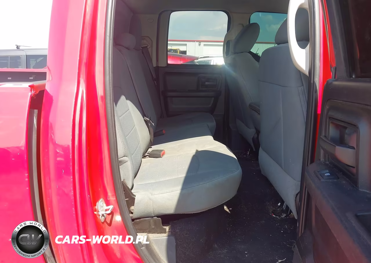 2019 Ram 1500 Classic Express 4X4 6'4 Box VIN:1C6RR7FG2KS623998 - 8