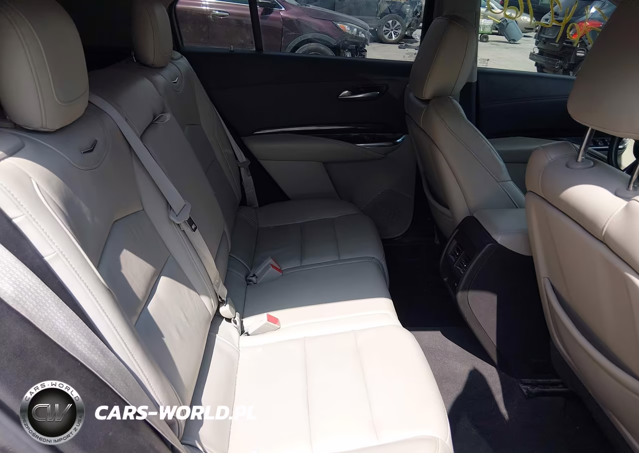 2019 Cadillac Xt4 Premium Luxury VIN:1GYFZCR48KF121005 - 8