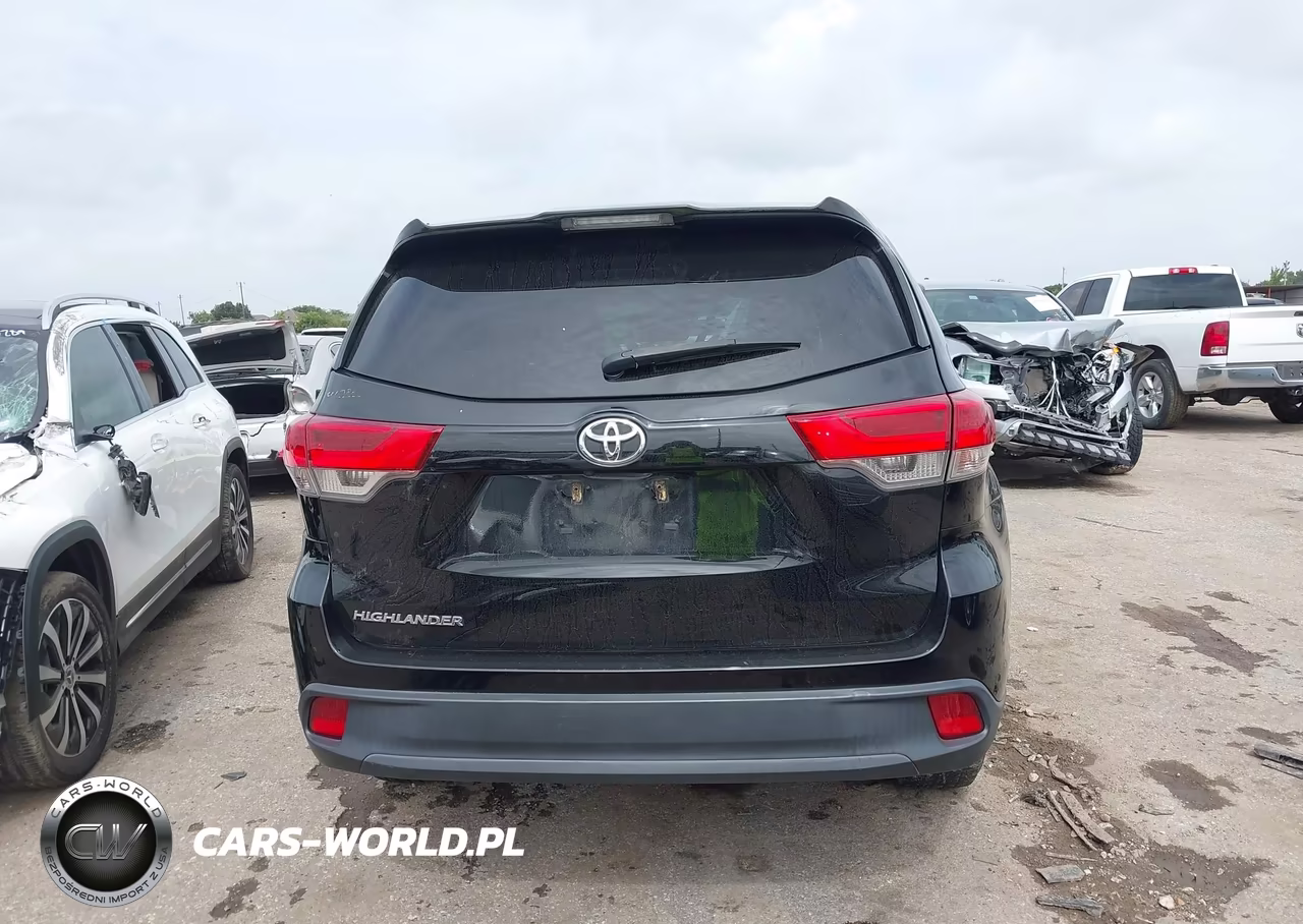 2019 Toyota Highlander Le VIN:5TDZARFH4KS061549 - 16