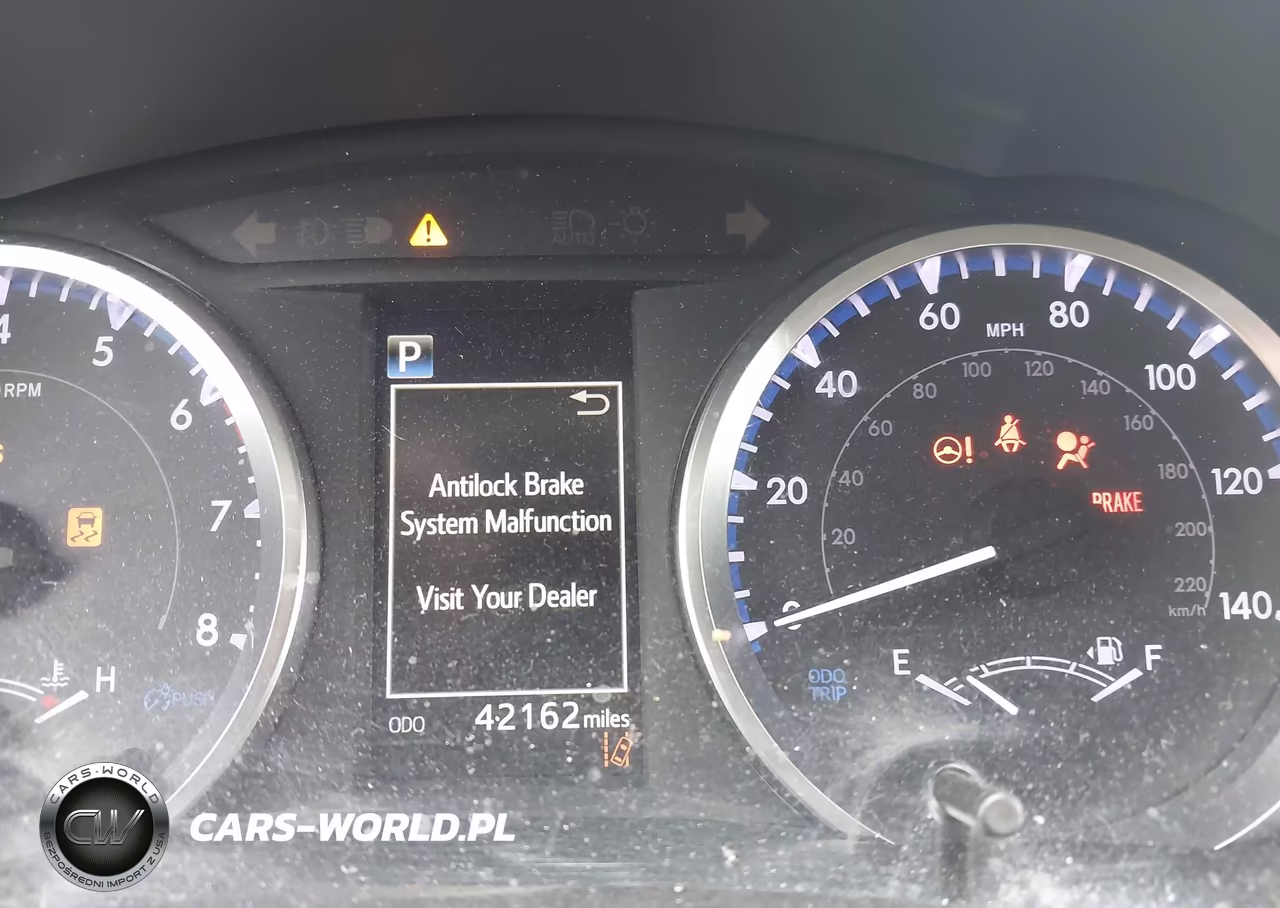 2019 Toyota Highlander Le VIN:5TDZARFH4KS061549 - 7