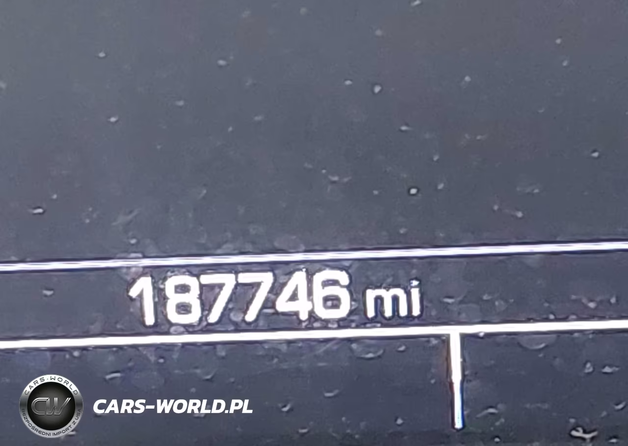 2018 Chevrolet Impala 2Lz VIN:2G1125S37J9147810 - 16