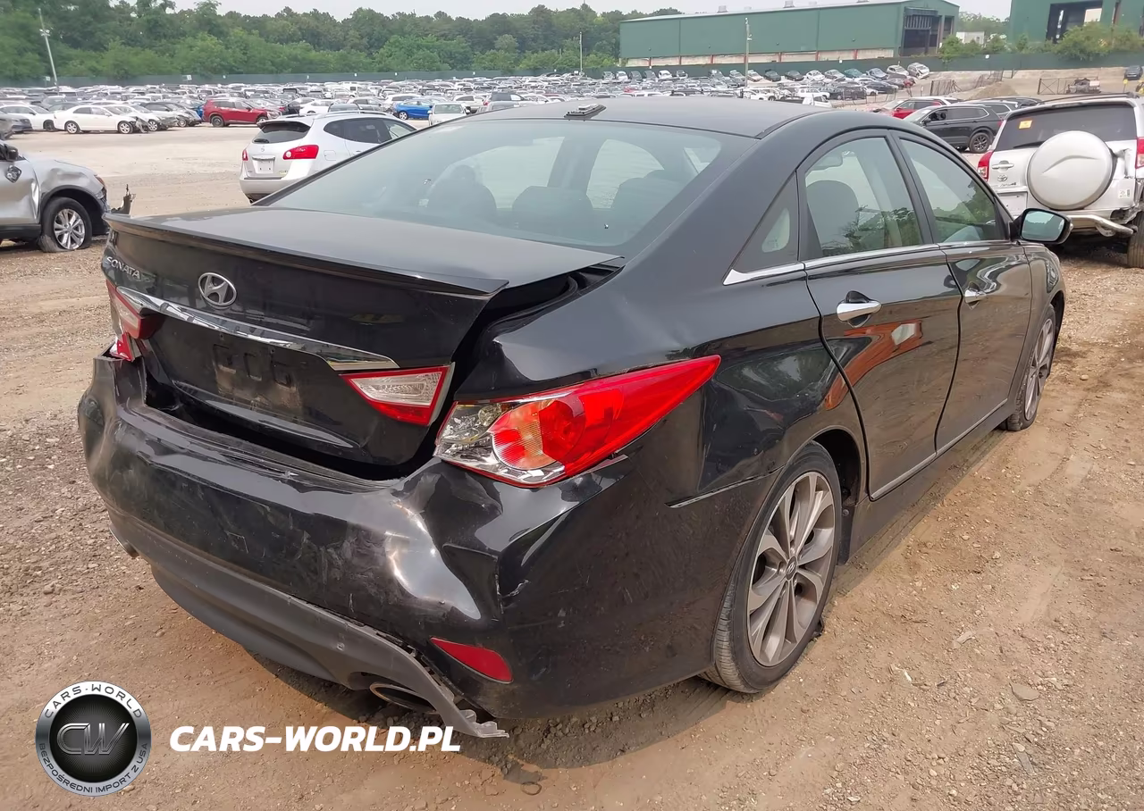 2014 Hyundai Sonata Se VIN:5NPEC4AC1EH940265 - 4