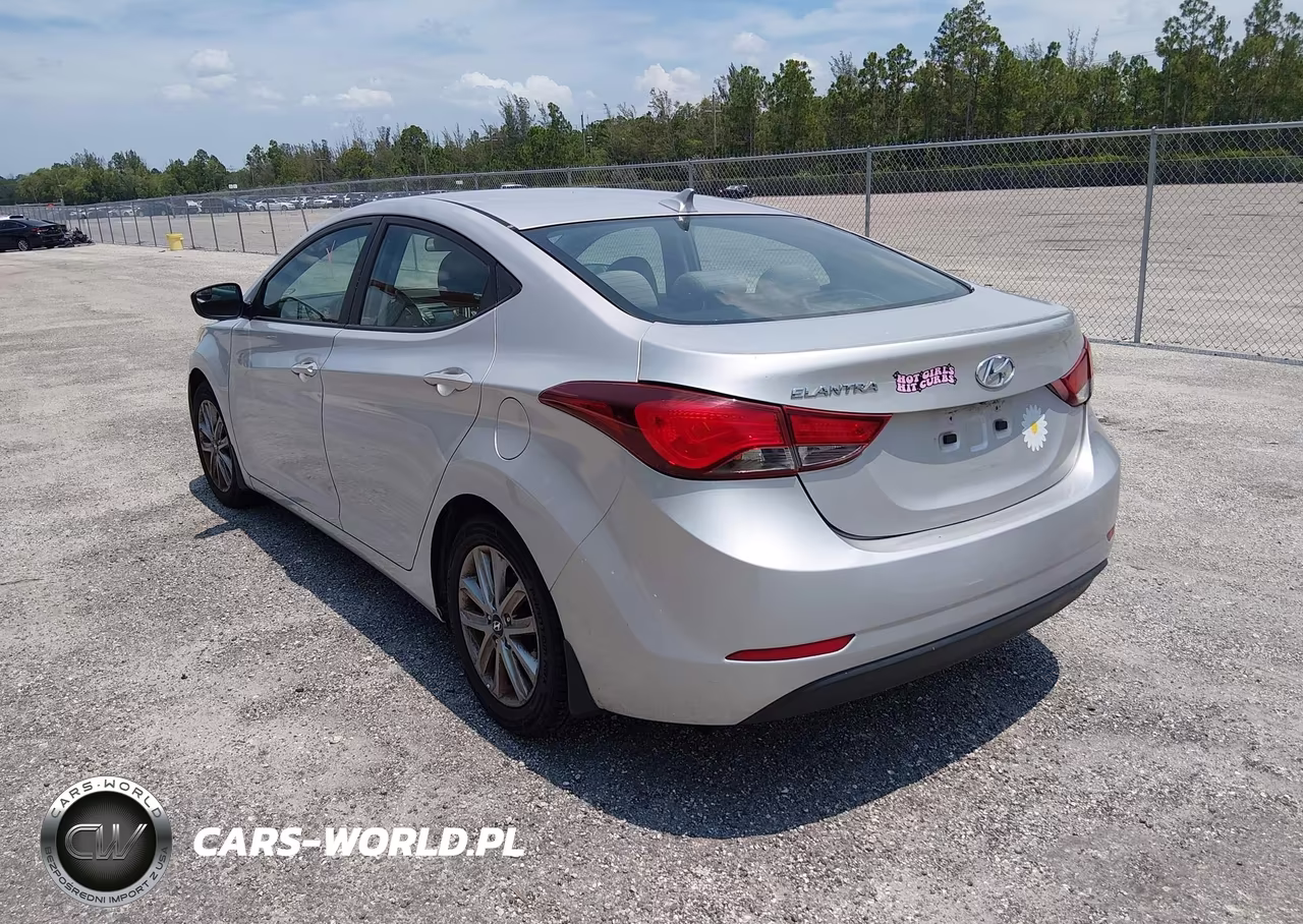 2015 Hyundai Elantra Se VIN:5NPDH4AE6FH610346 - 3