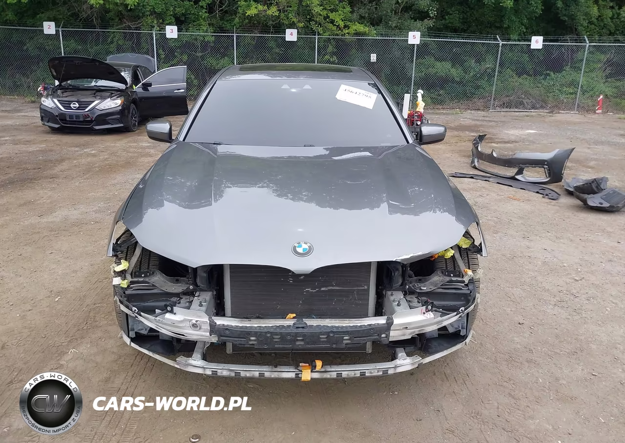 2017 BMW Alpina B7 xDrive VIN:WBA7F2C50HG421605 - 13