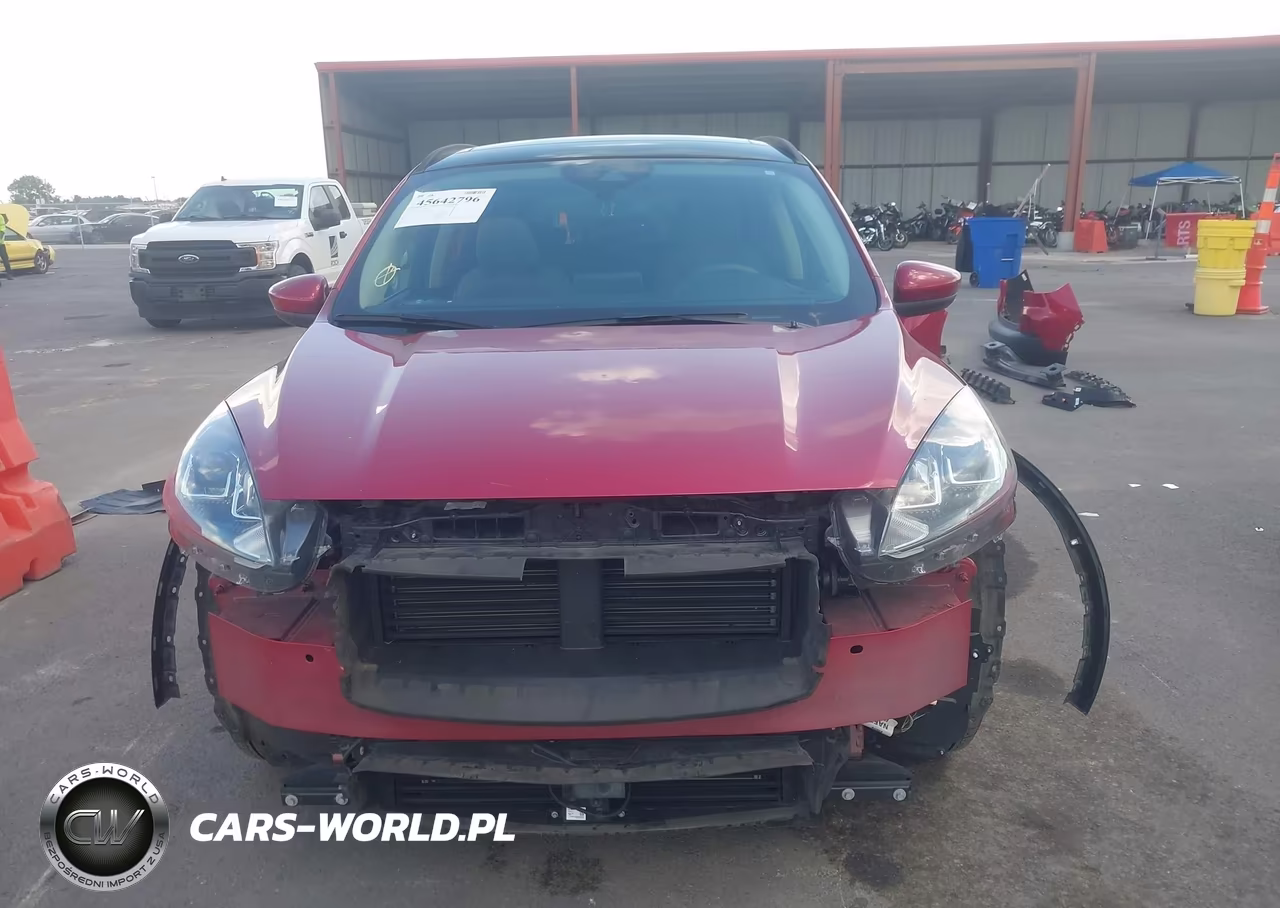 2020 Ford Escape Se VIN:1FMCU0G6XLUB97568 - 13